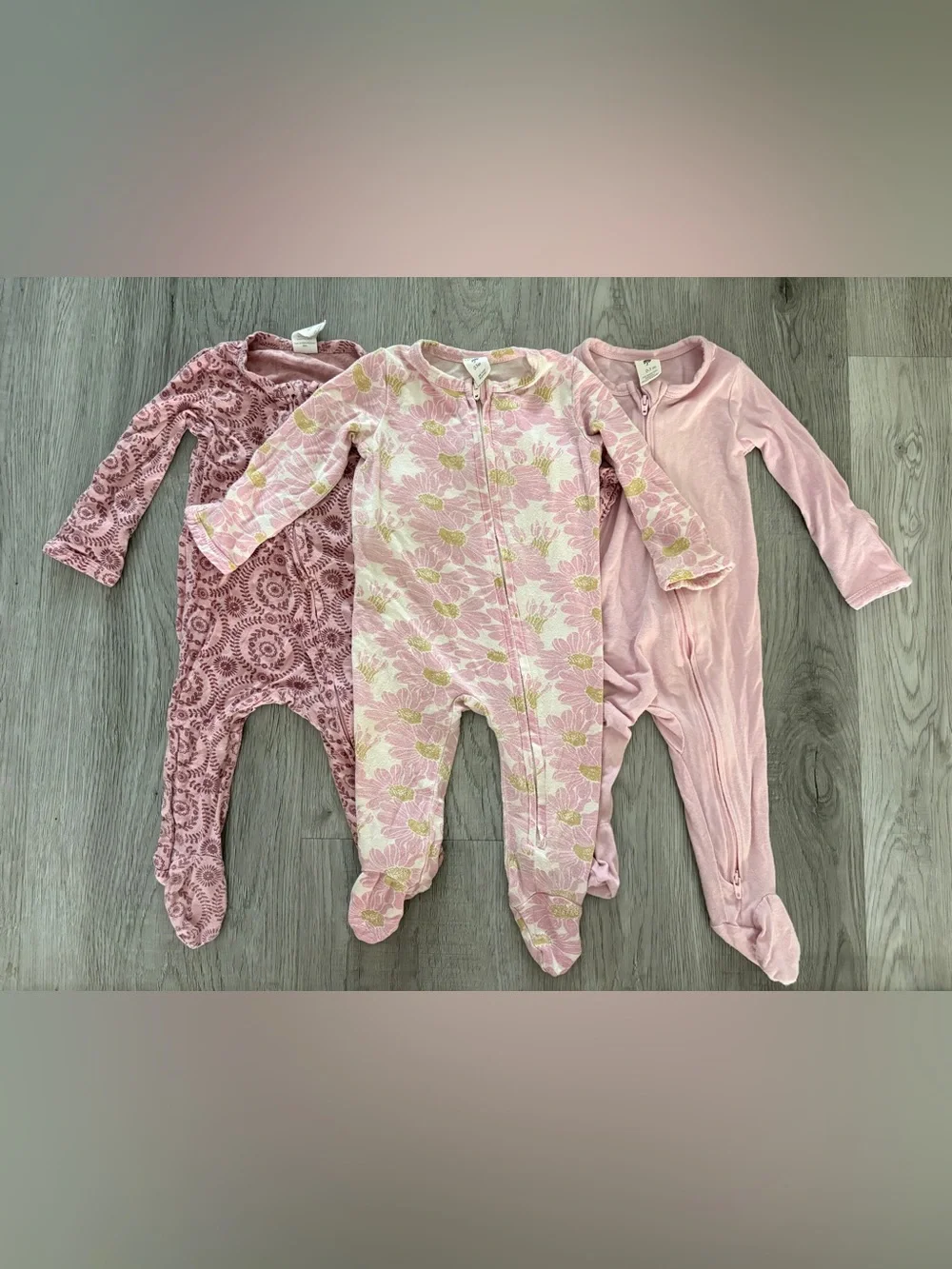 KATE QUINN 2-way zipper bamboo sleeper bundle.